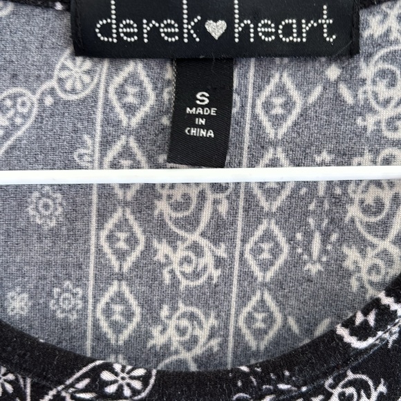 Derek Heart black and white short sleeved dress size S - Picture 4 of 4